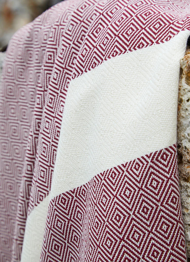 Diamond Pattern Hammam Towel Dark Red