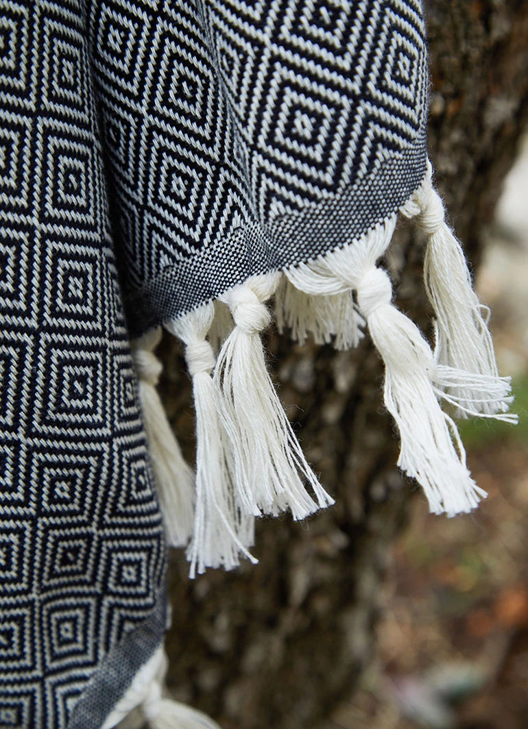Striped Diamond Pattern Hammam Towel Black