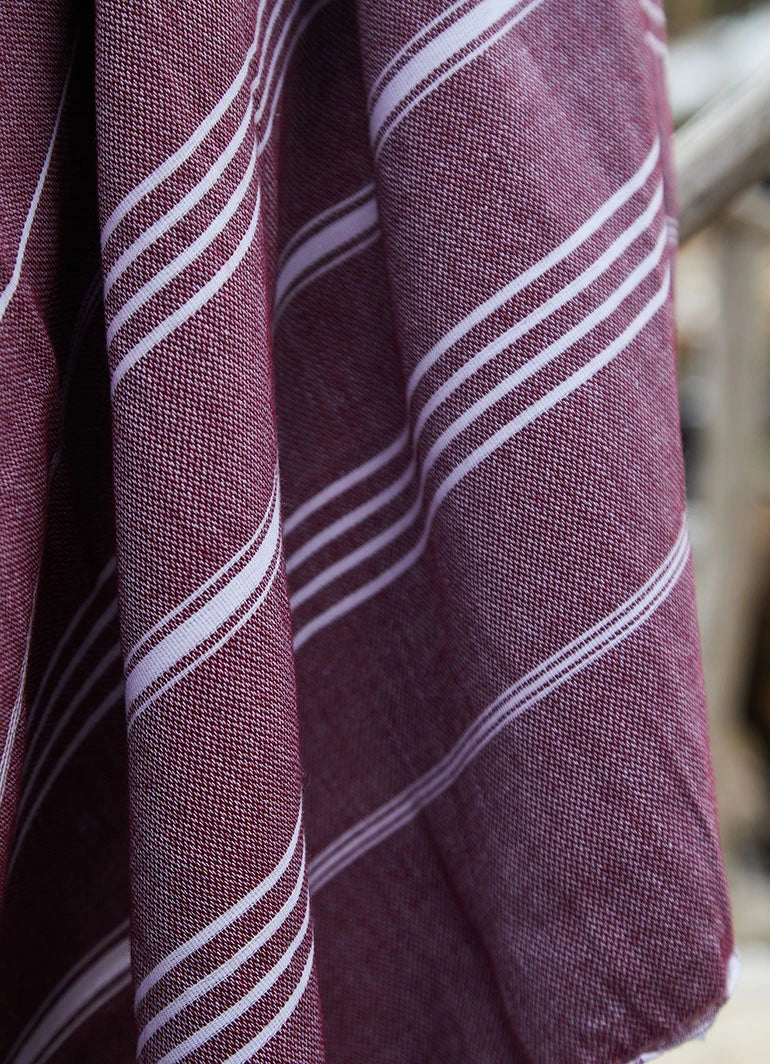 Classic Pattern Light Hammam Towel Dark Red