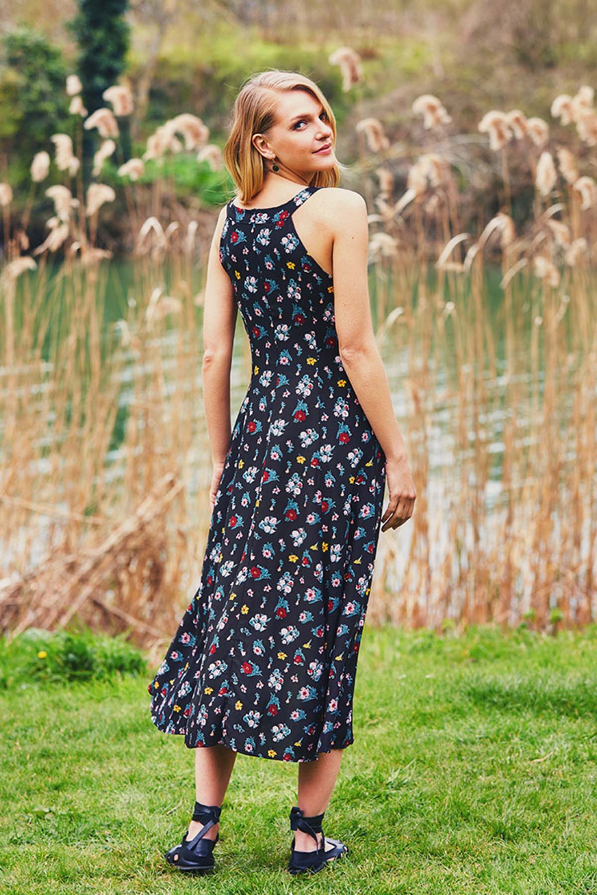 Floral A Line Maxi Dress Black