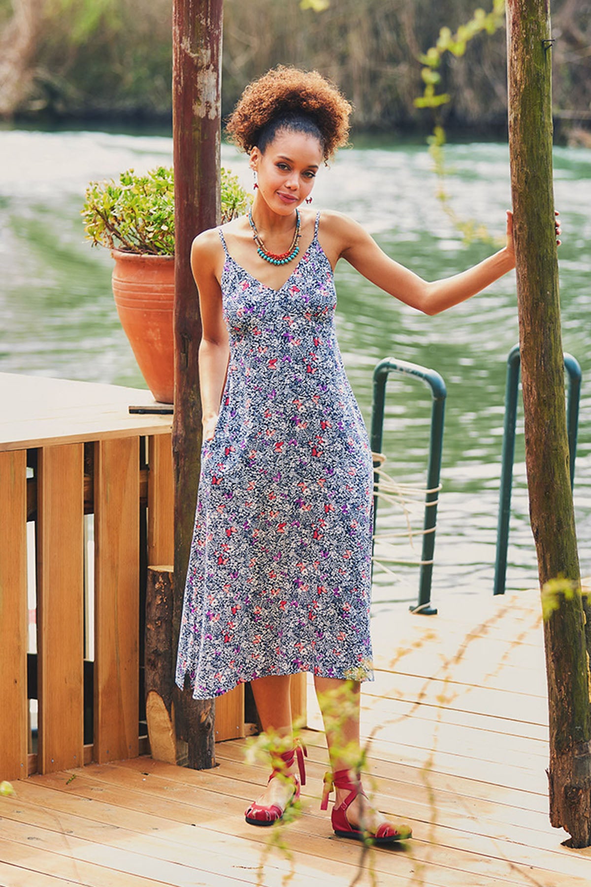 White Floral Strapped Bohemian Casual Dress