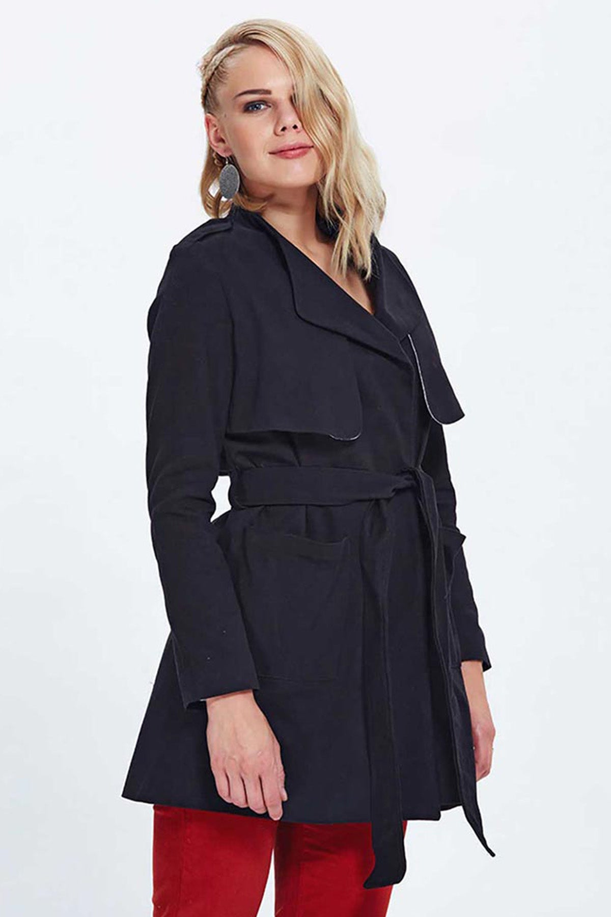 Black Turndown Collar Trenchcoat