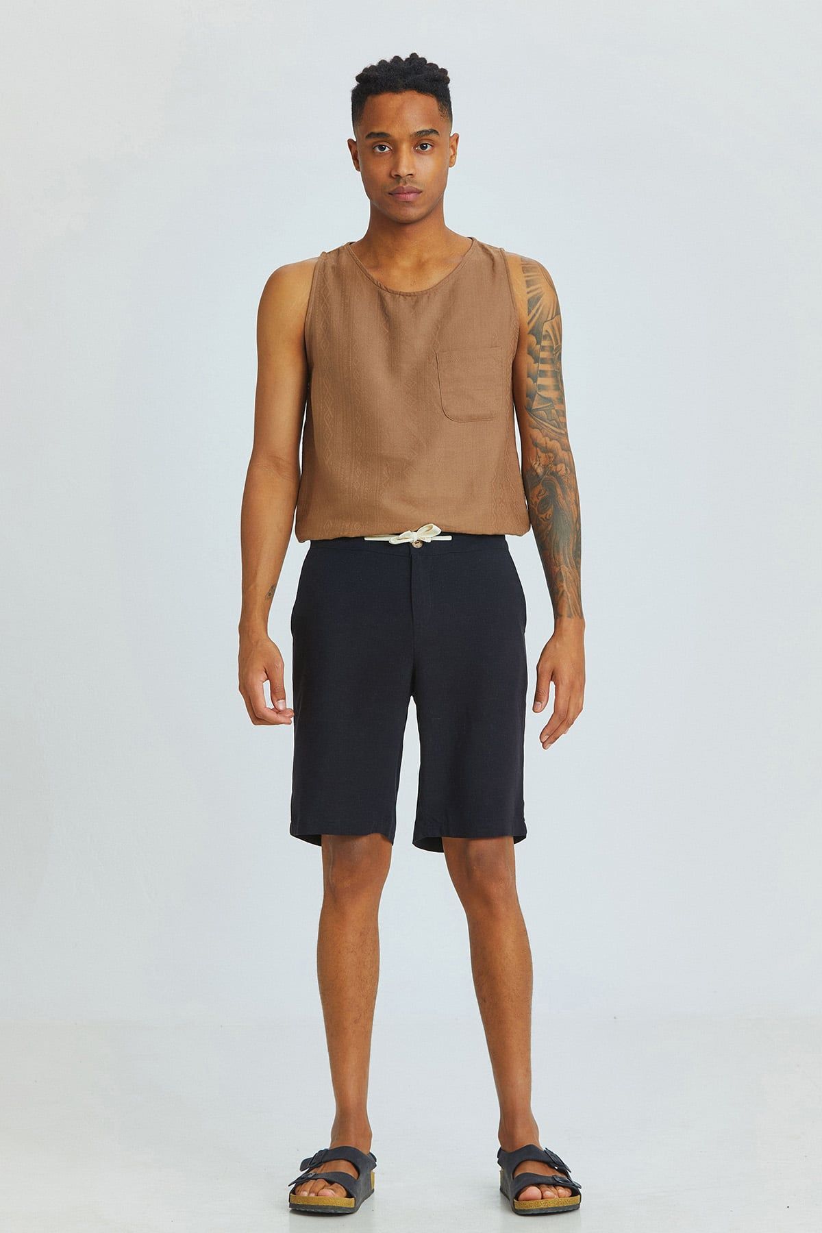 Black Viscose-Linen Men's Shorts with Coconut Button
