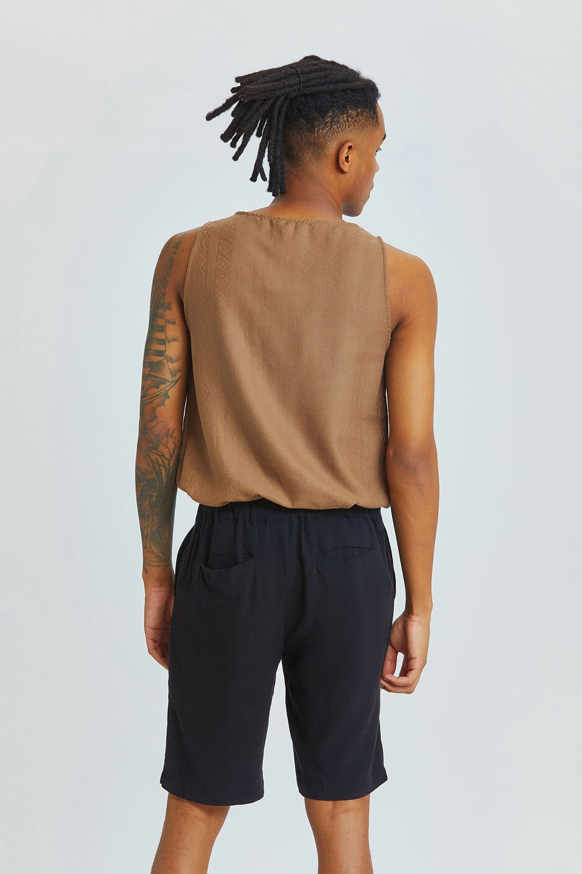 Pistachio Green Viscose-Linen Men's Shorts with Coconut Button