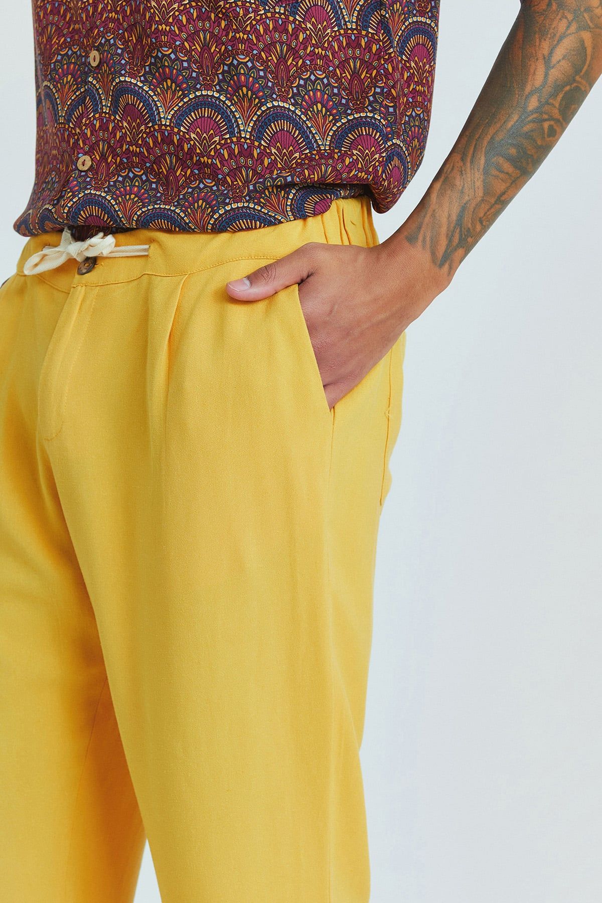 Mustard Cuffed Men's Trousers with Zipper and Button Closure