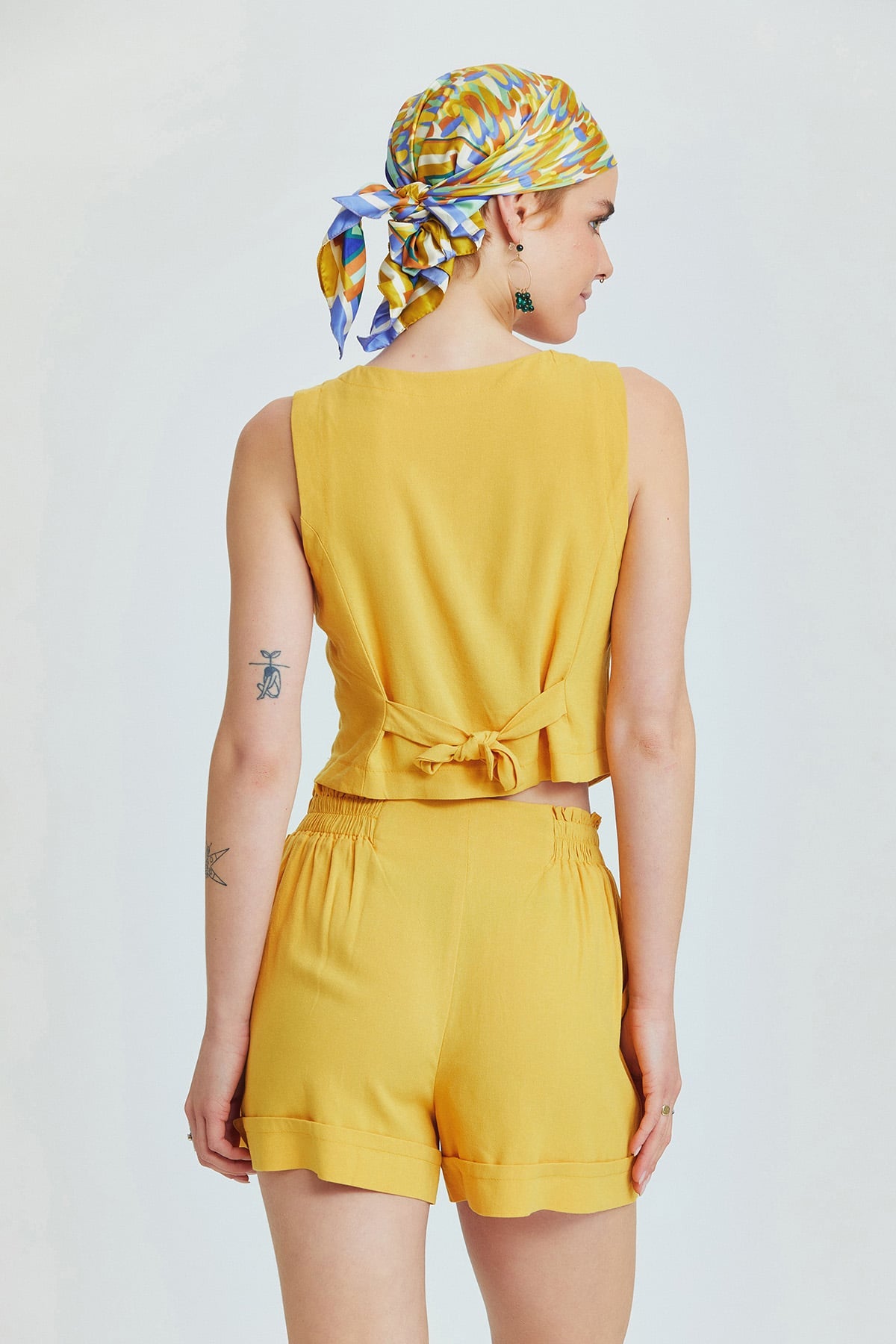 Mustard Viscose-Linen Mini Bohemian Shorts with Mother-of-Pearl Buttons
