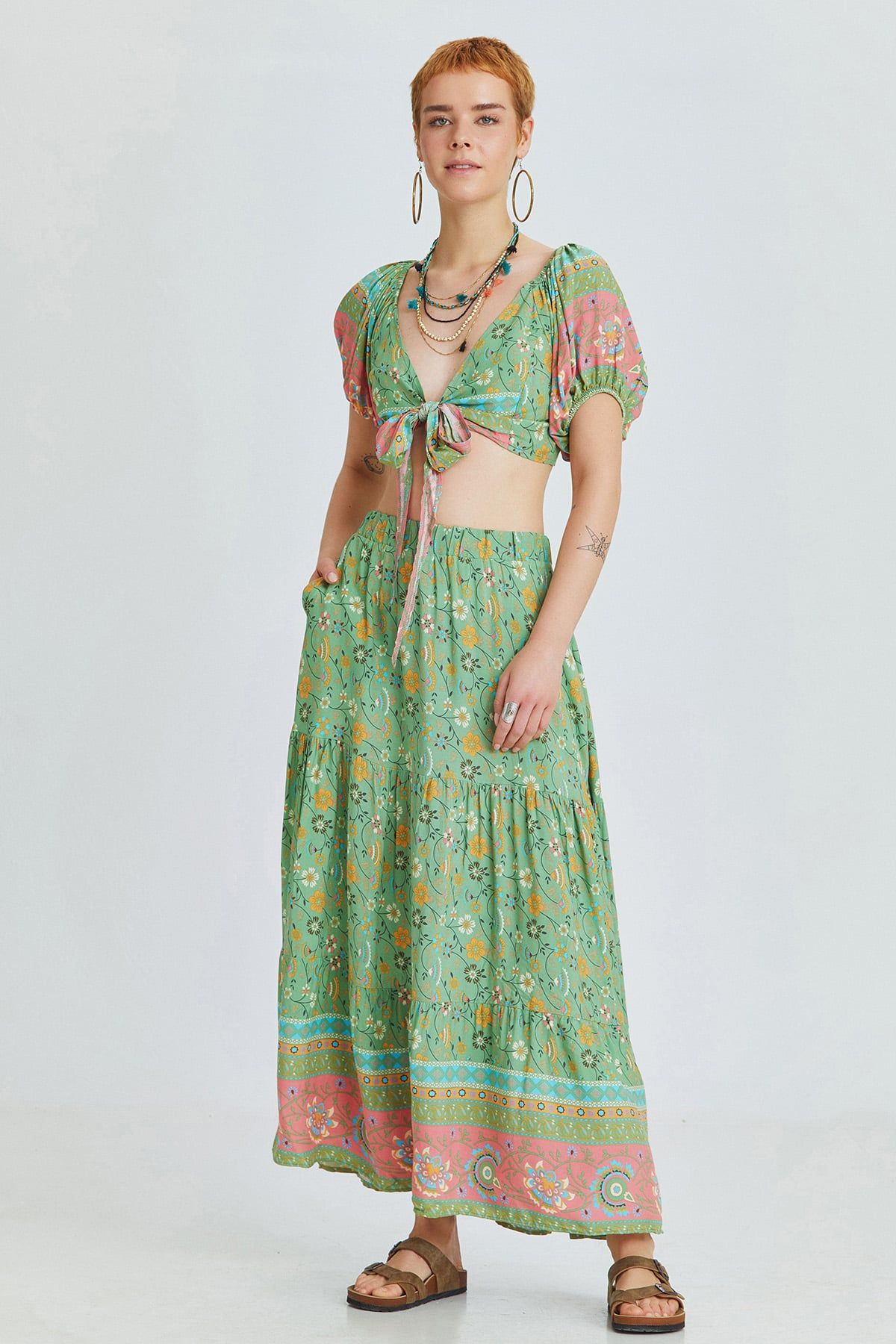 Green Floral Pattern Bohemian Maxi Skirt with Elastic Waist