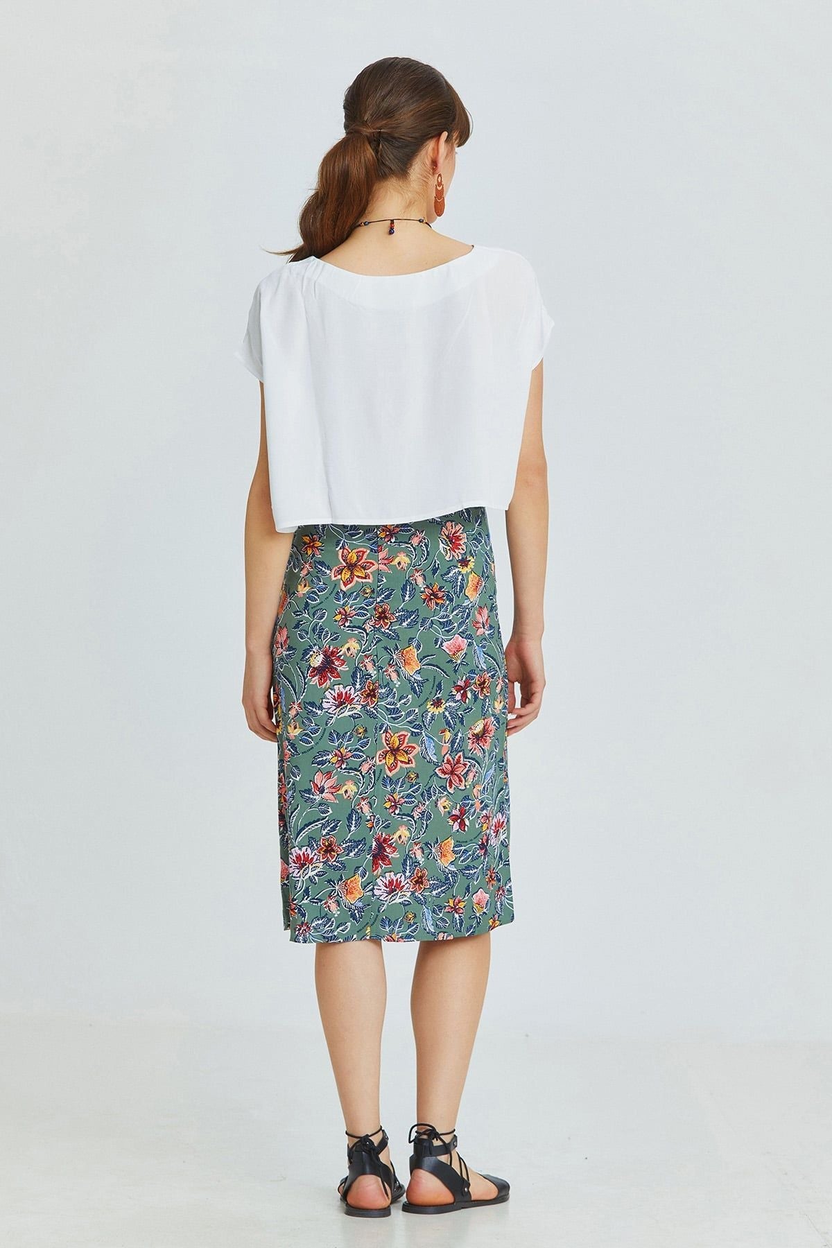 Gray Floral High-Waisted Midi Bohemian Skirt with Side Slit