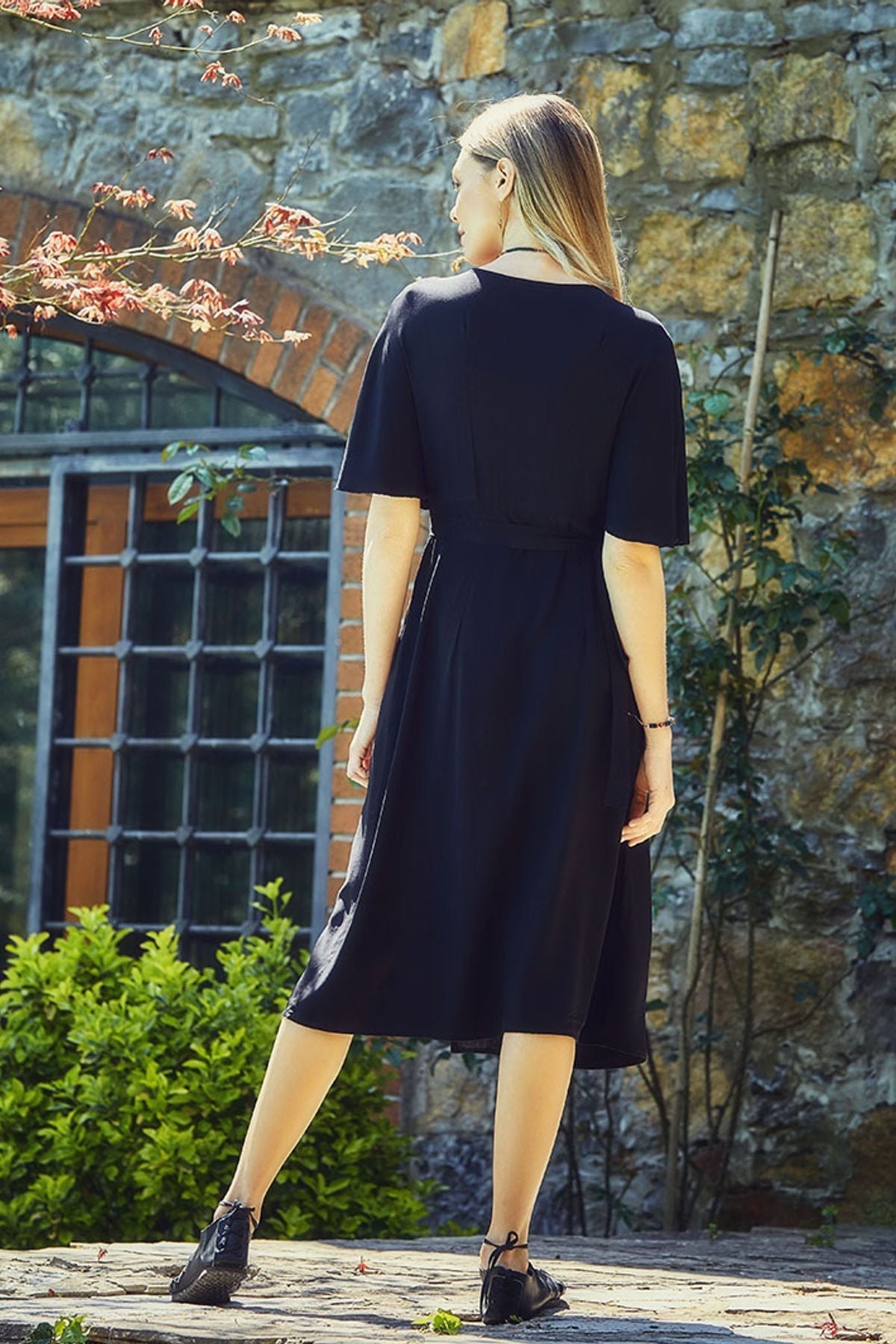 Midi Wrap Dress Black