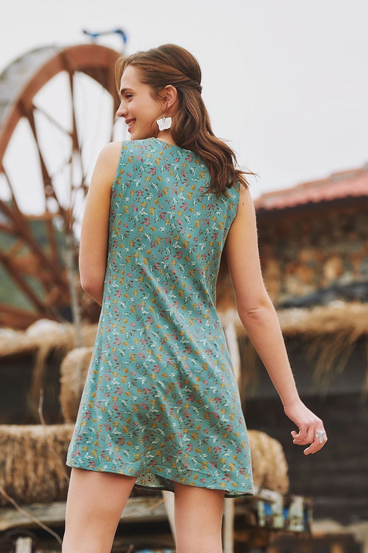 Sleeveless Mini Floral Dress Green