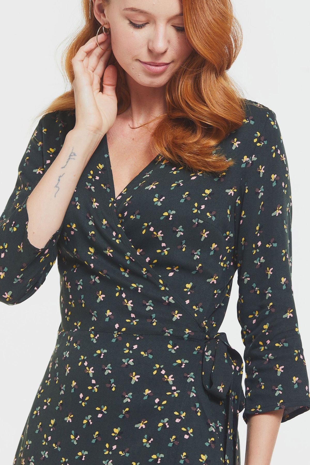 Short Wrap Dress Green