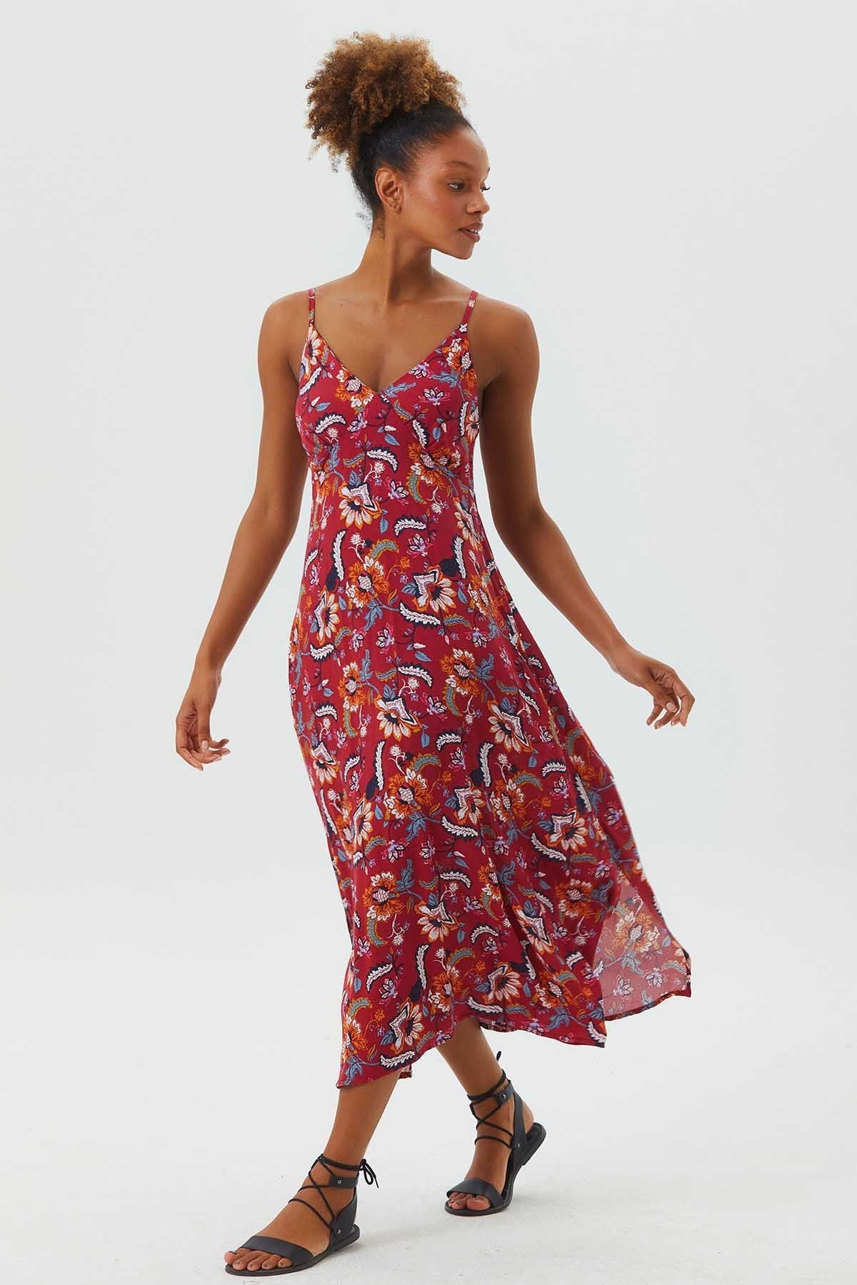 Fit and Flare Floral Casual Dress Dark Red
