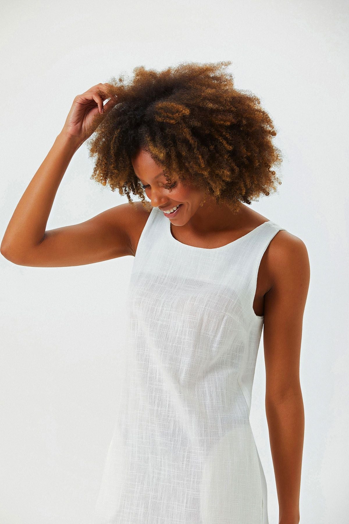 Round Neck Boho Shift Dress with Tie Closure White