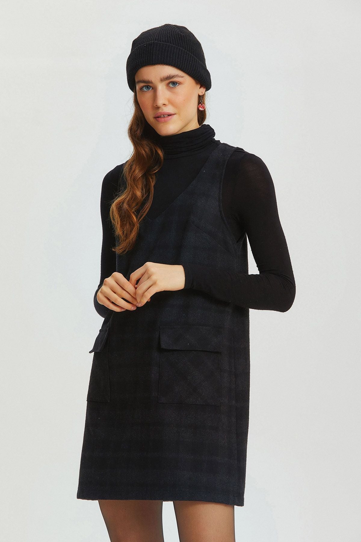 V-neck Mini Jumper Dress Gray