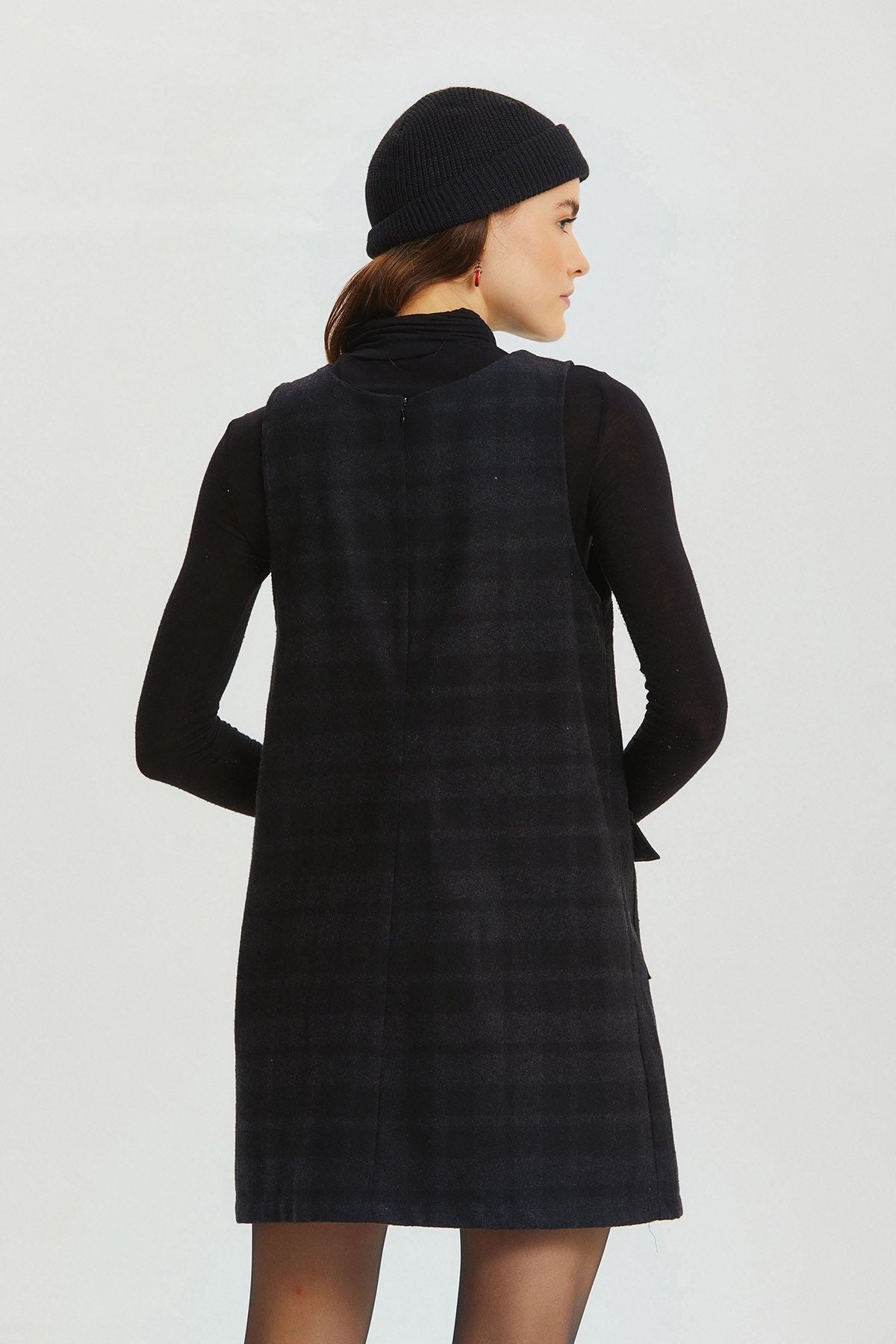 V-neck Mini Jumper Dress Gray