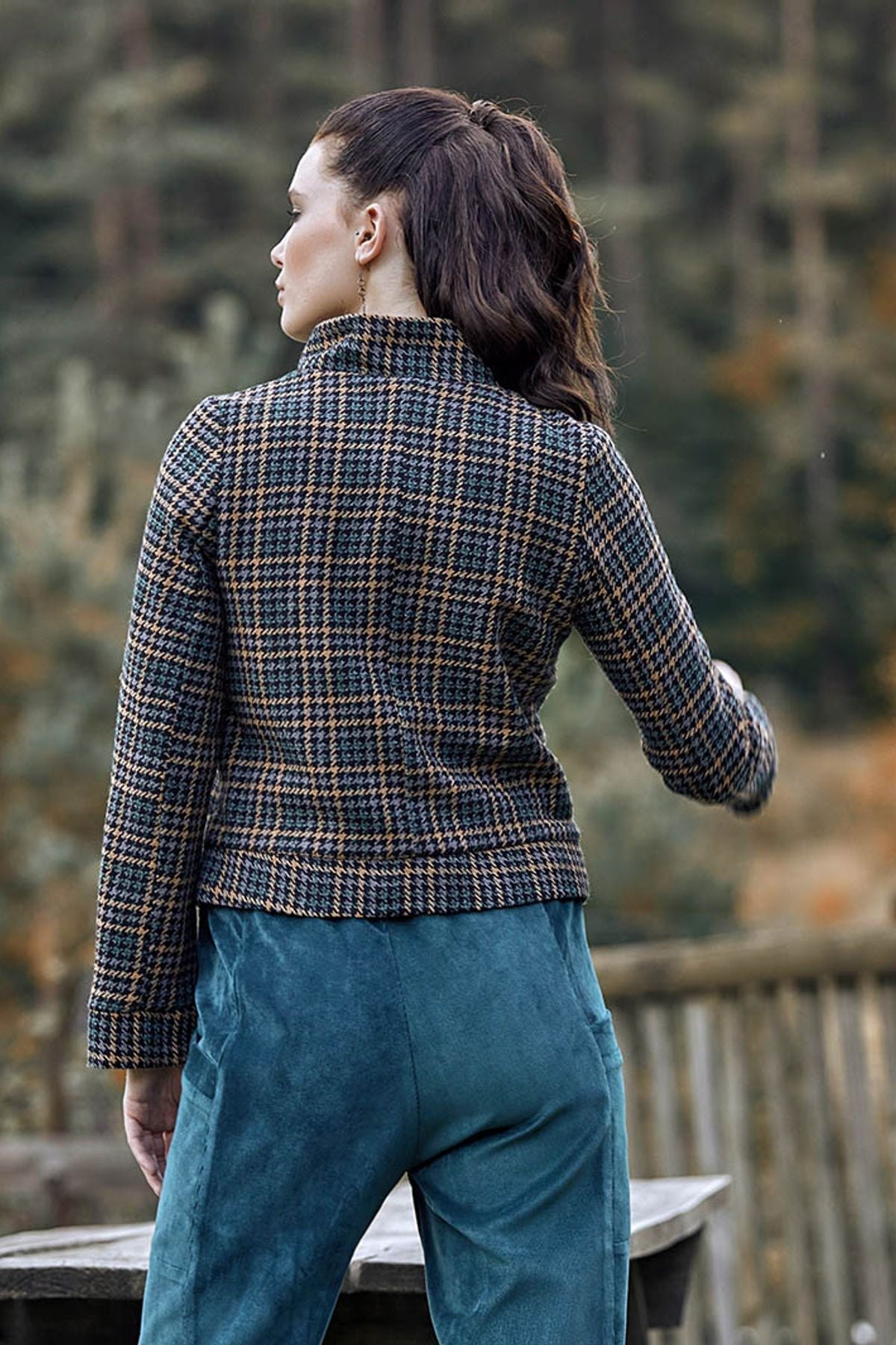 Patterned Cropped Jacket Brown