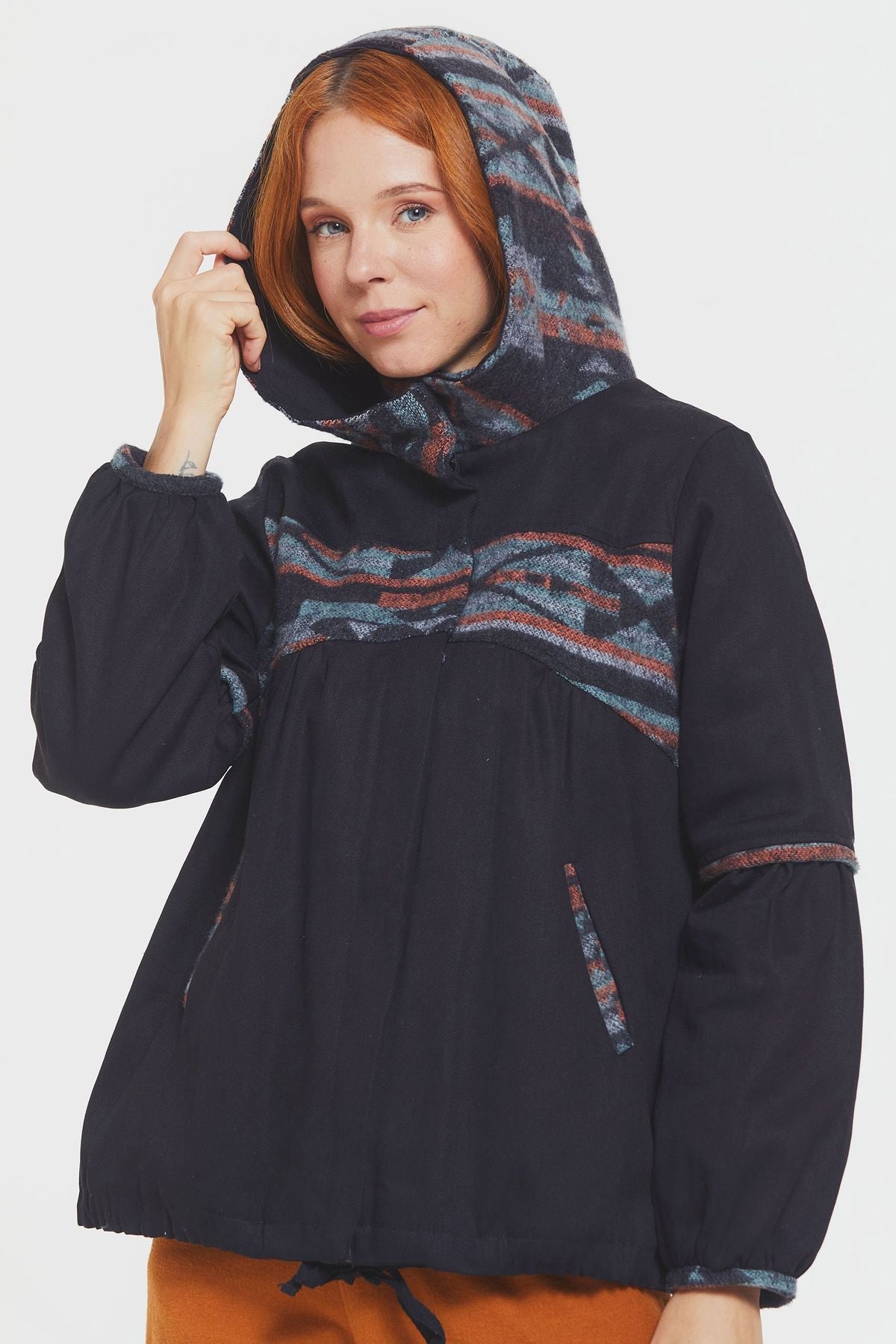 Women's Coat with Hood and Ethnic Pattern Black