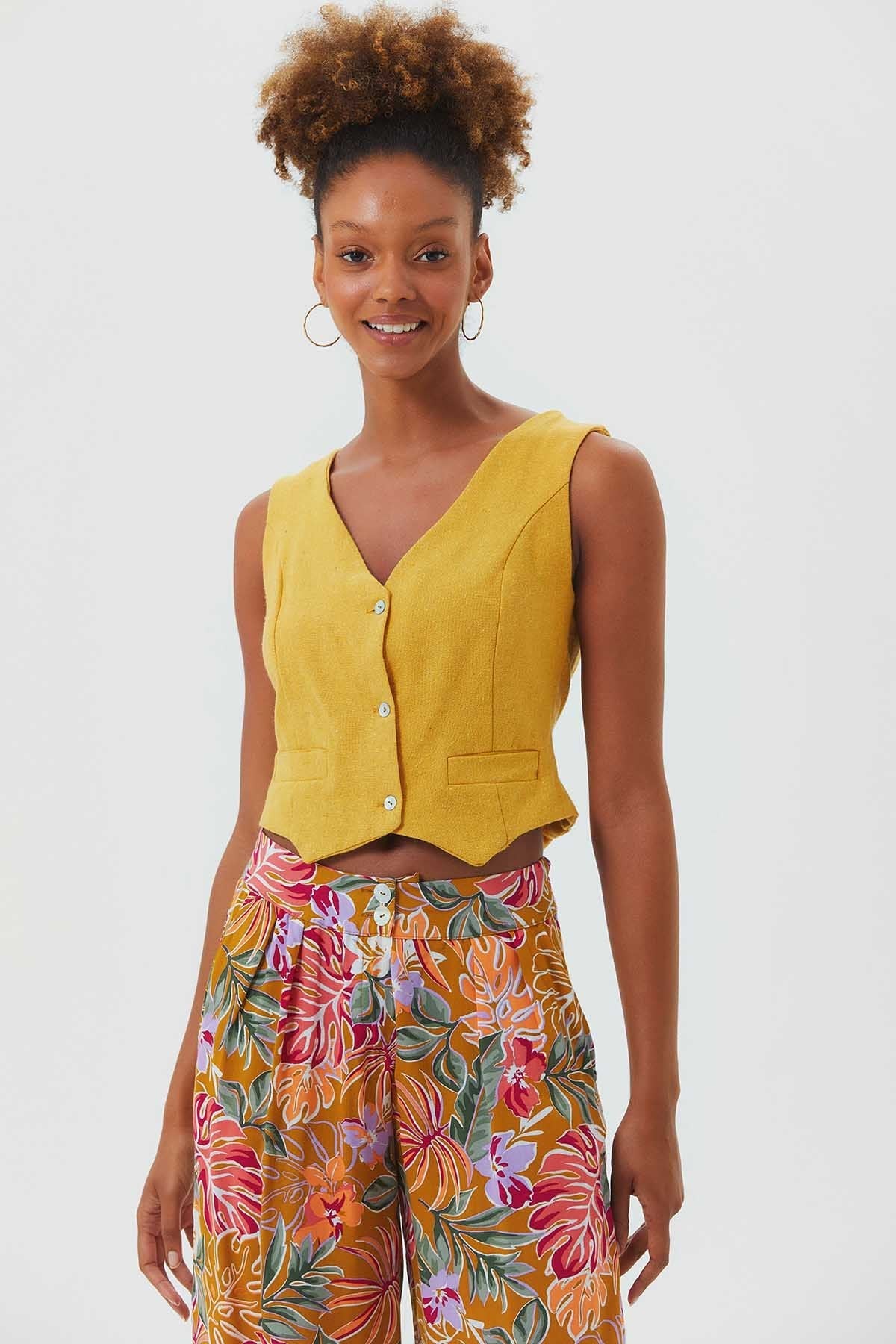 V Neck Sleeveless Classic Cut Boho Vest Yellow