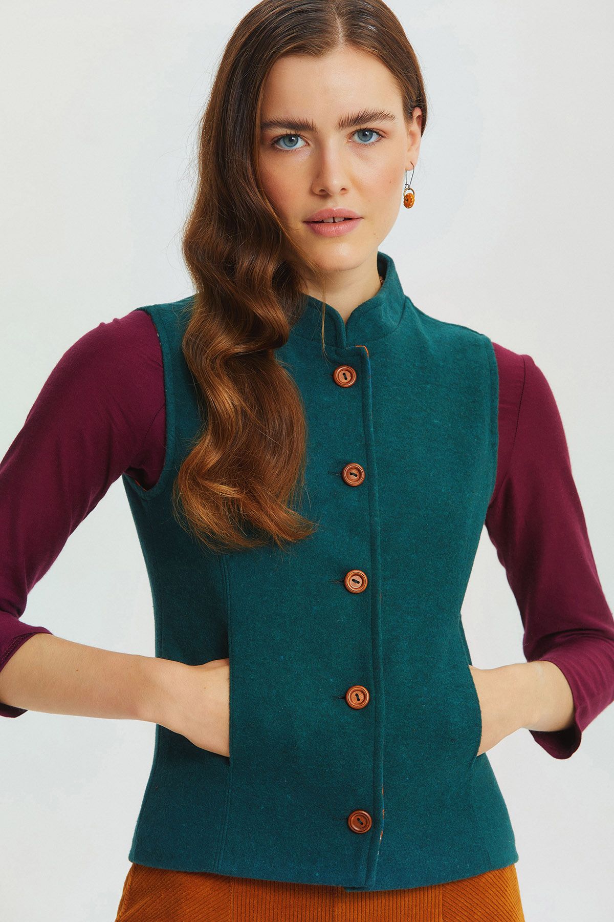 Band Collar Vest Green