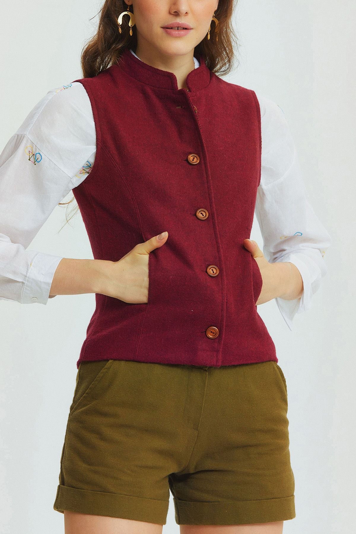 Band Collar Vest Dark Red
