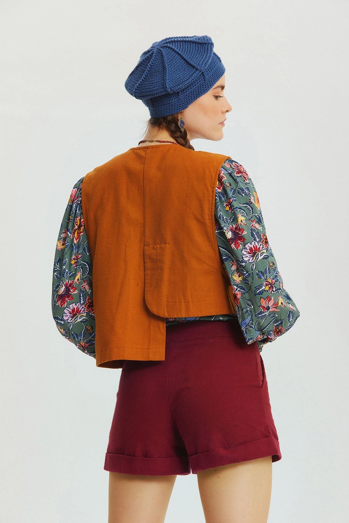 Pocket Detailed Asymmetric Cut Bohemian Vest Camel