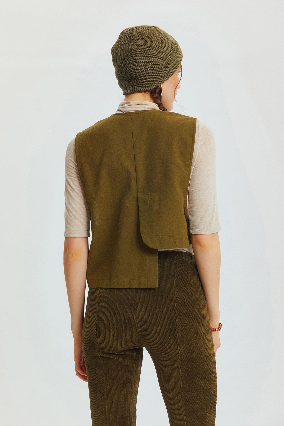 Pocket Detailed Asymmetric Cut Bohemian Vest Khaki