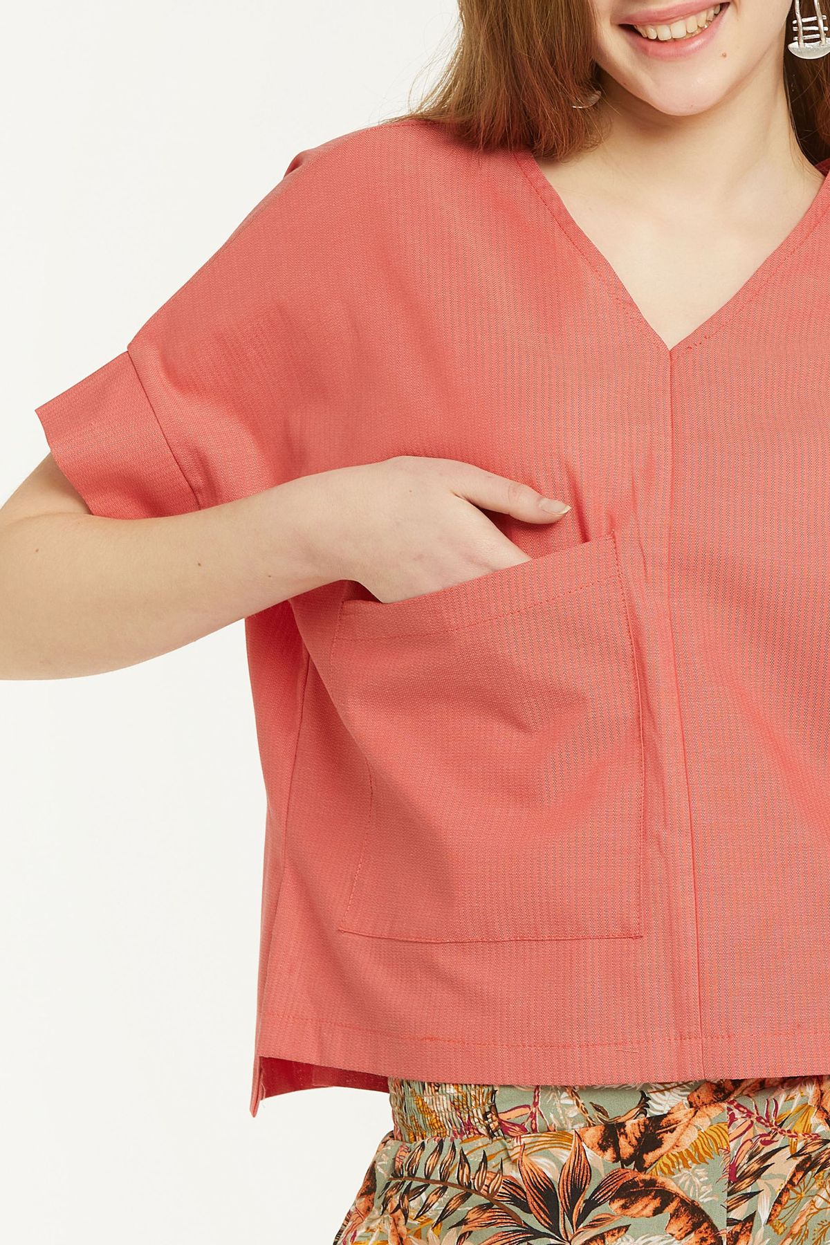 Short Sleeve Loose Fit Boho Blouse Pink