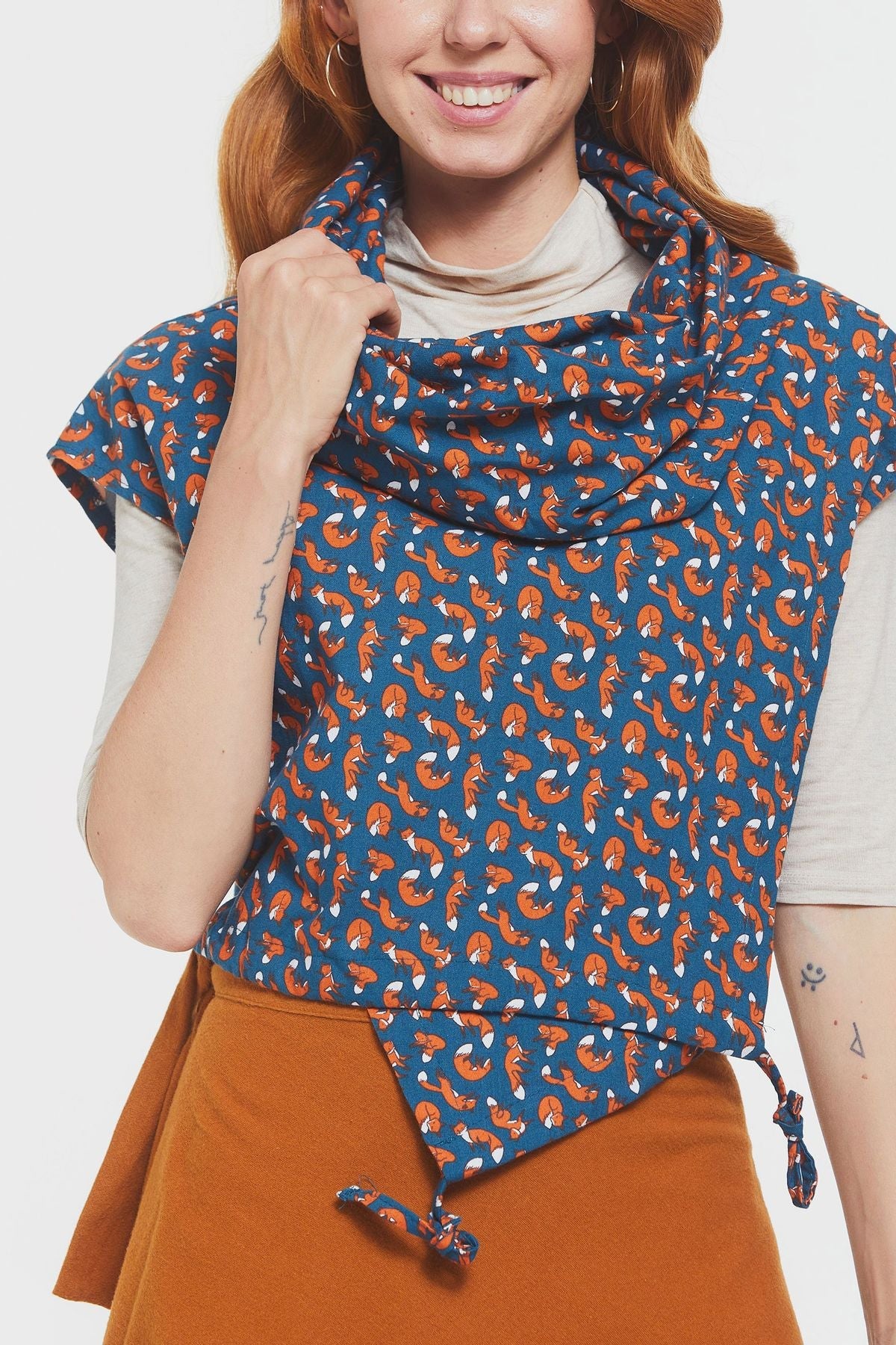 Printed Fall Crop Top Dark Blue