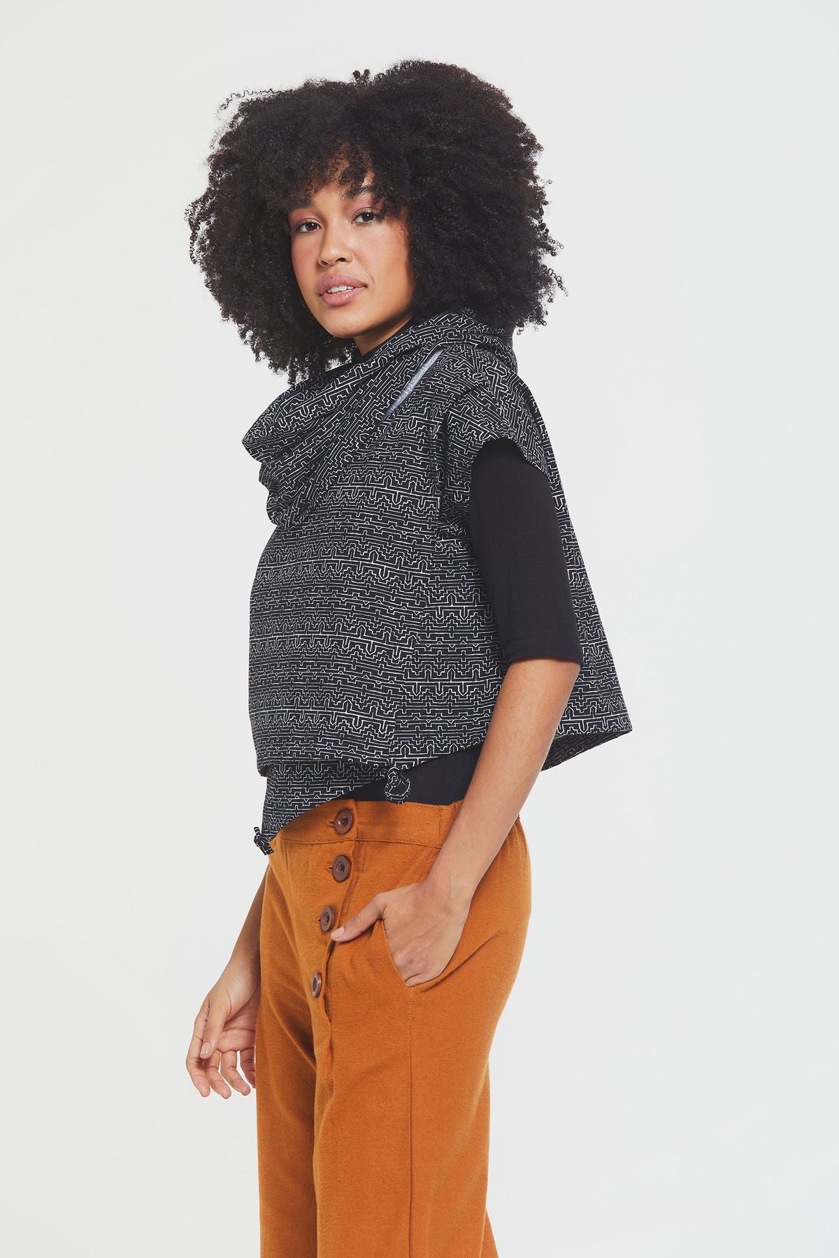Printed Fall Crop Top Black - White