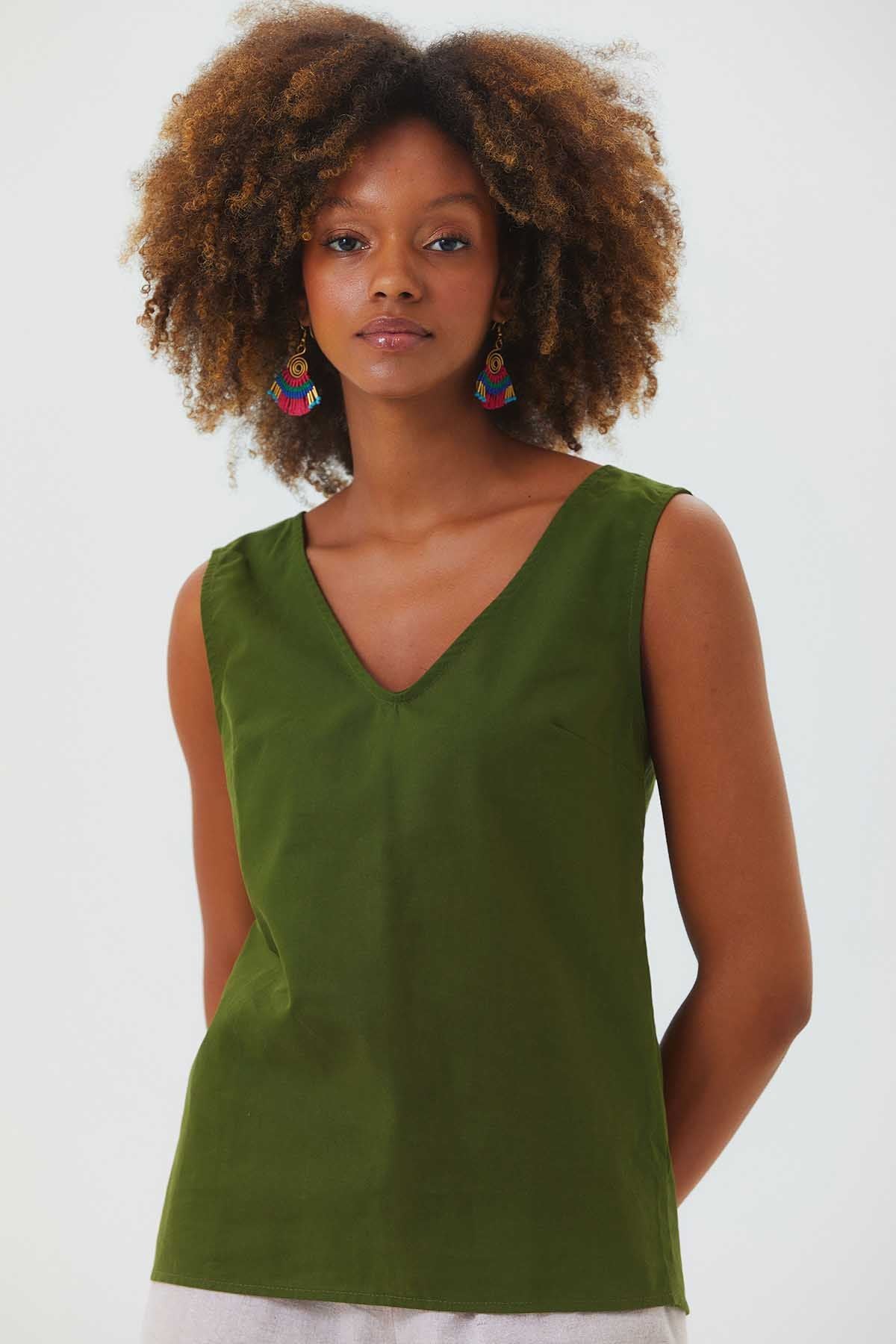 Unique Back Design Sleeveless Top Green