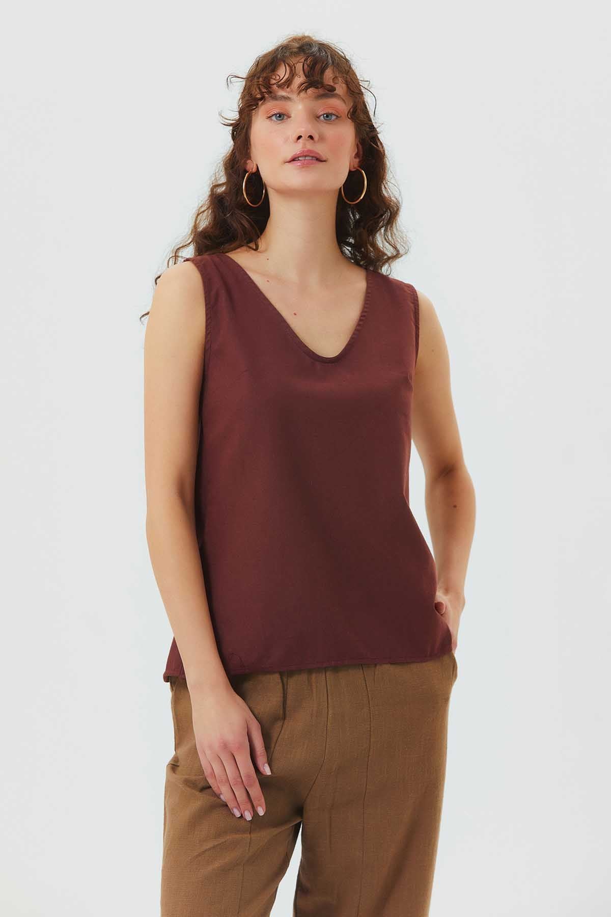 Unique Back Design Sleeveless Top Brown