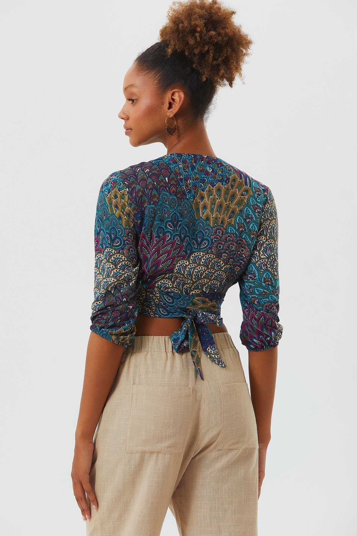 Knot Front Crop Top with Cutout Detail Turquoise