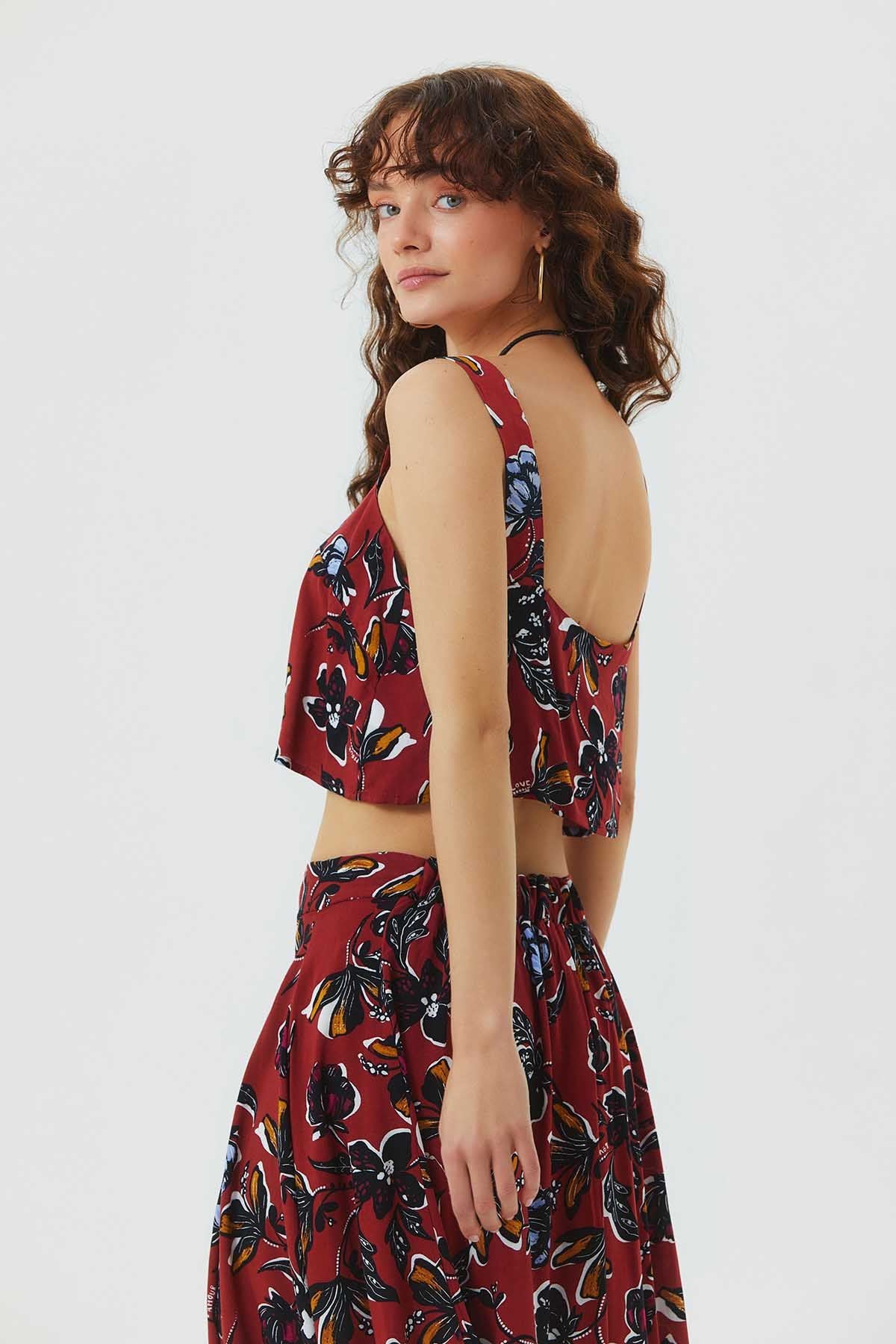 Square Neck Crop Top Red