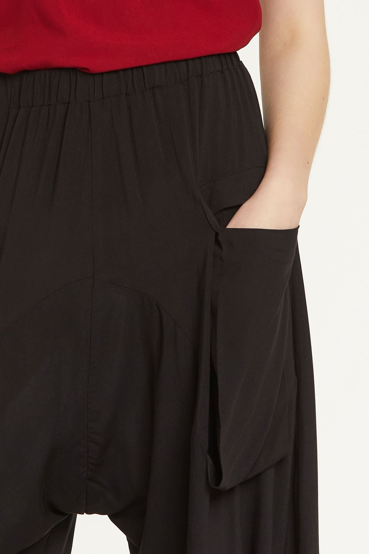 Elastic Waist Harem Style Unisex Pants Black