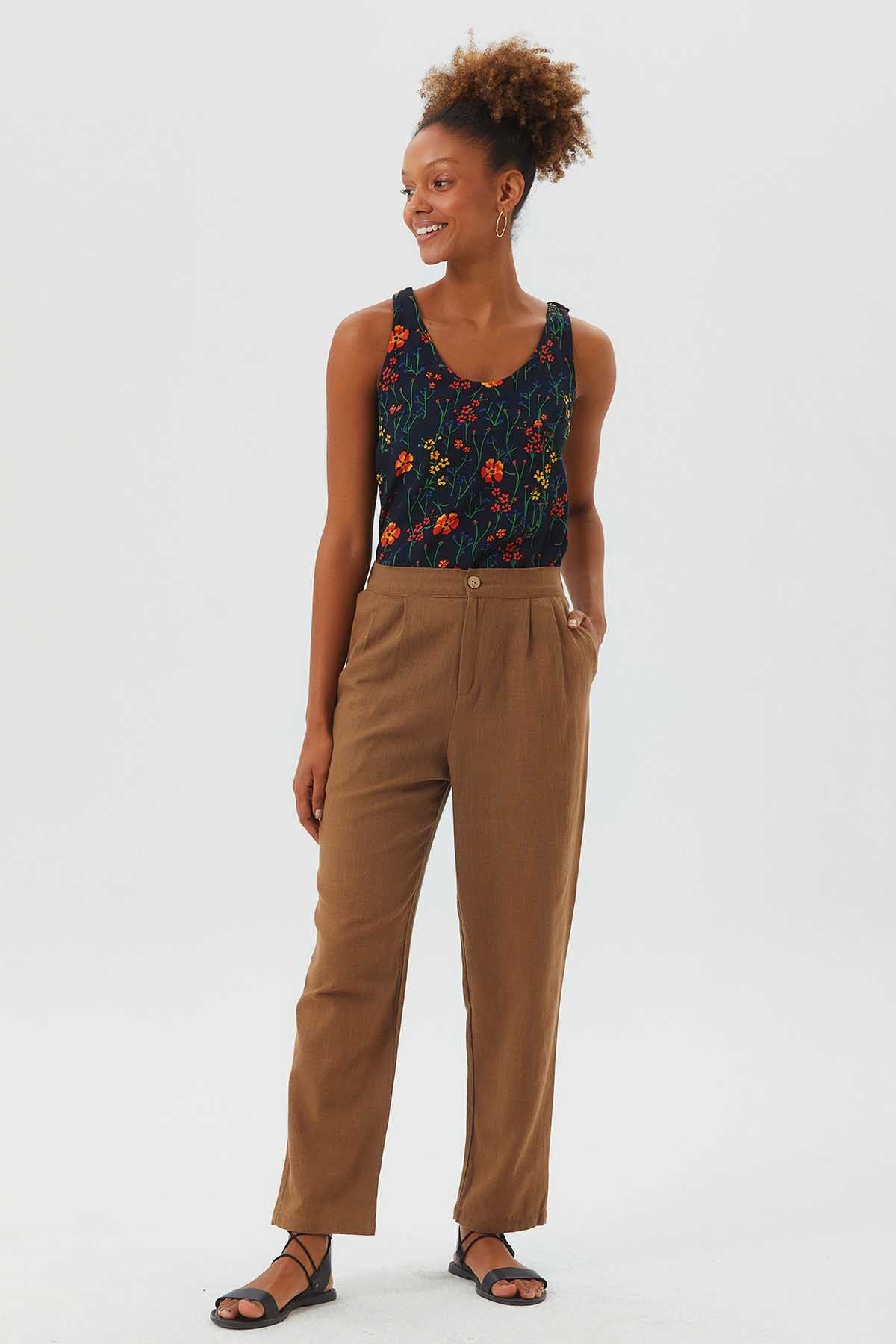 Slim Leg Pleated Stylish Unisex Pants Brown