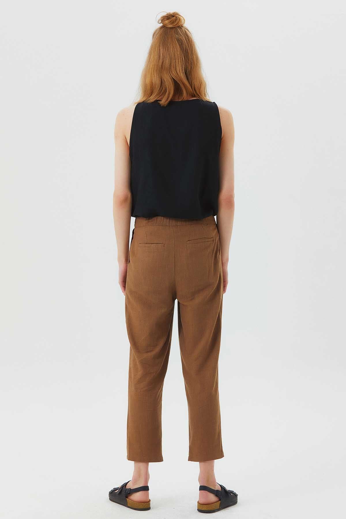 Slim Leg Pleated Stylish Unisex Pants Brown