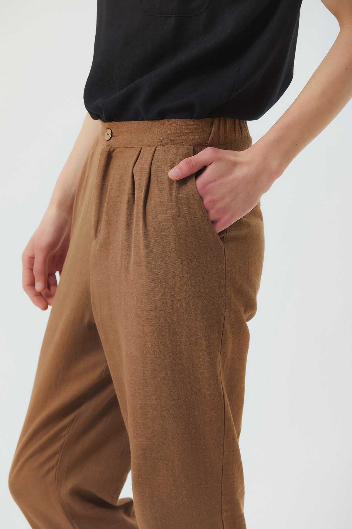 Slim Leg Pleated Stylish Unisex Pants Brown