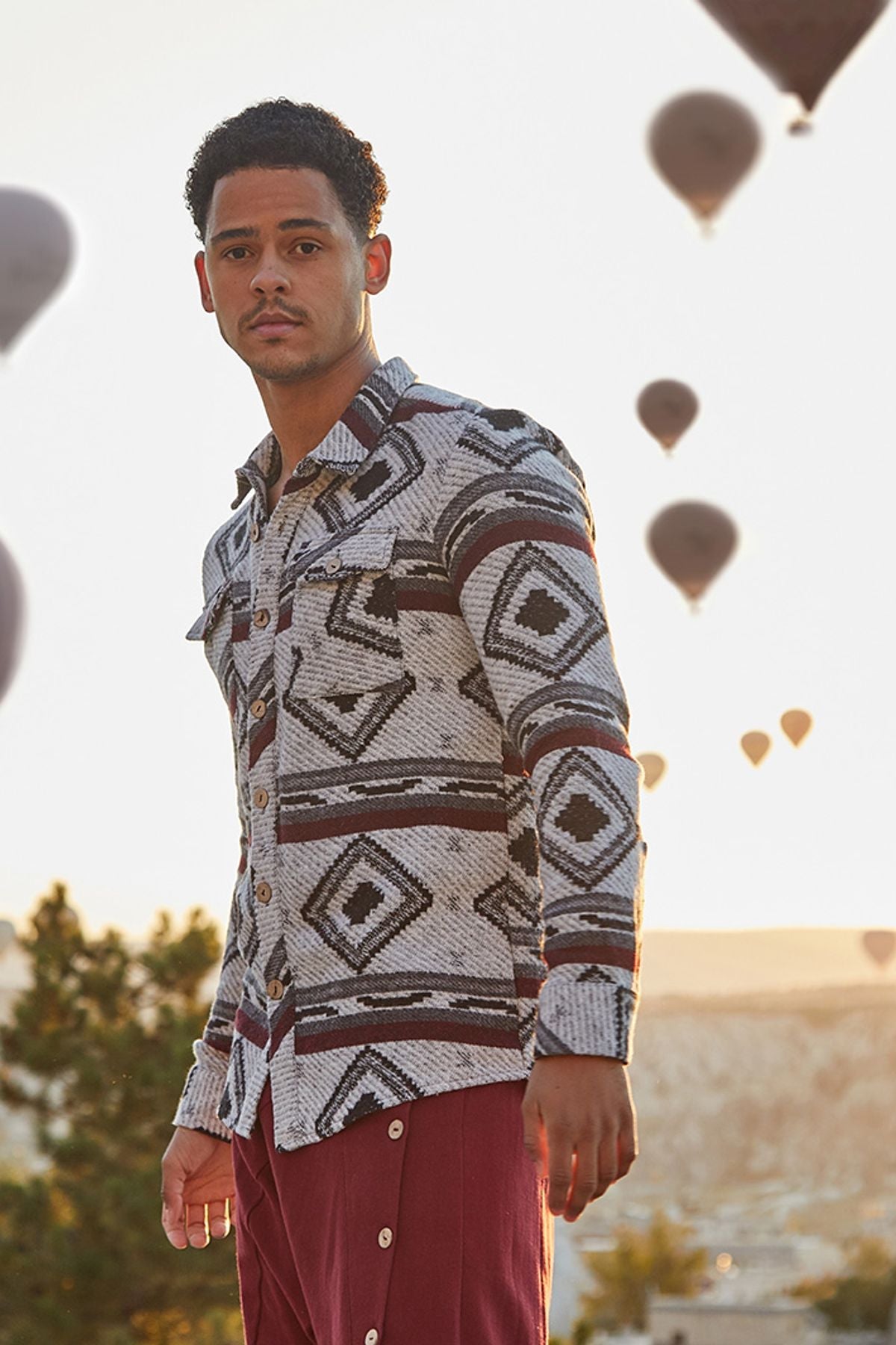 Bohemian Men's Winter Shirt in Retro Pattern Beige