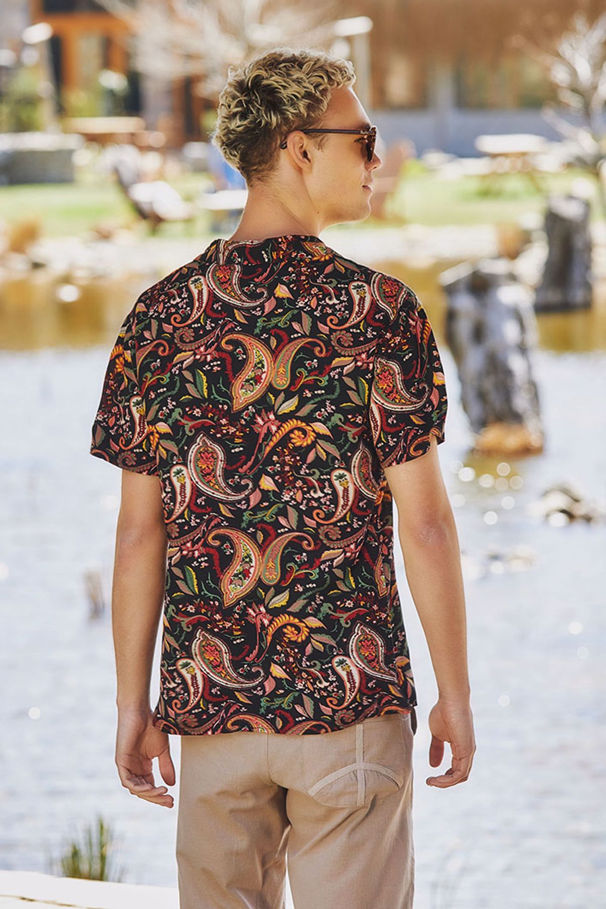 Men's Shirt with Paisley Print Black