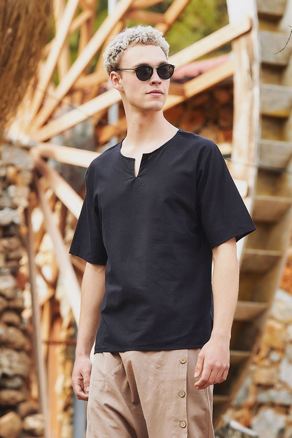 Men's Short Sleeve Boho Hippie Shirt Black