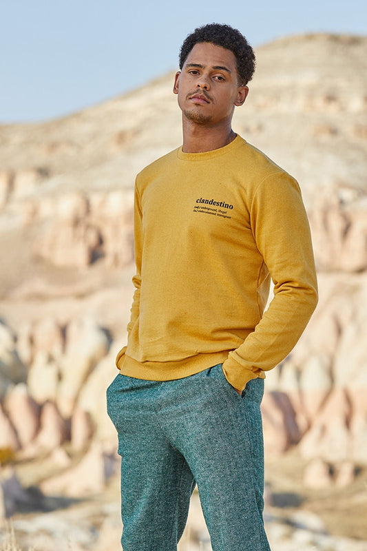 Pullover for Men with Clandestino Print Yellow