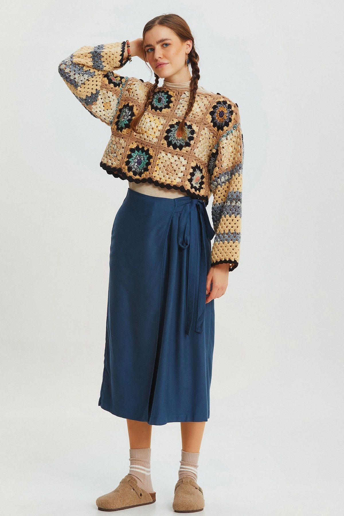 Solid Color Skirted Pants Dark Blue