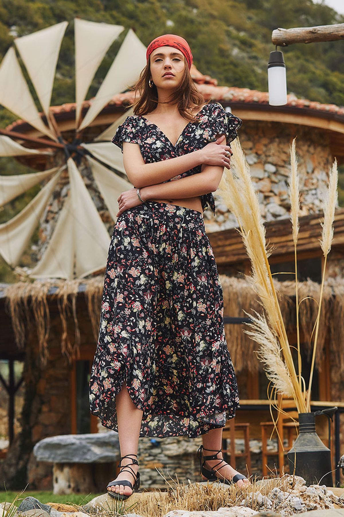 Elastic Waist Printed Hippie Midi Skirt Black