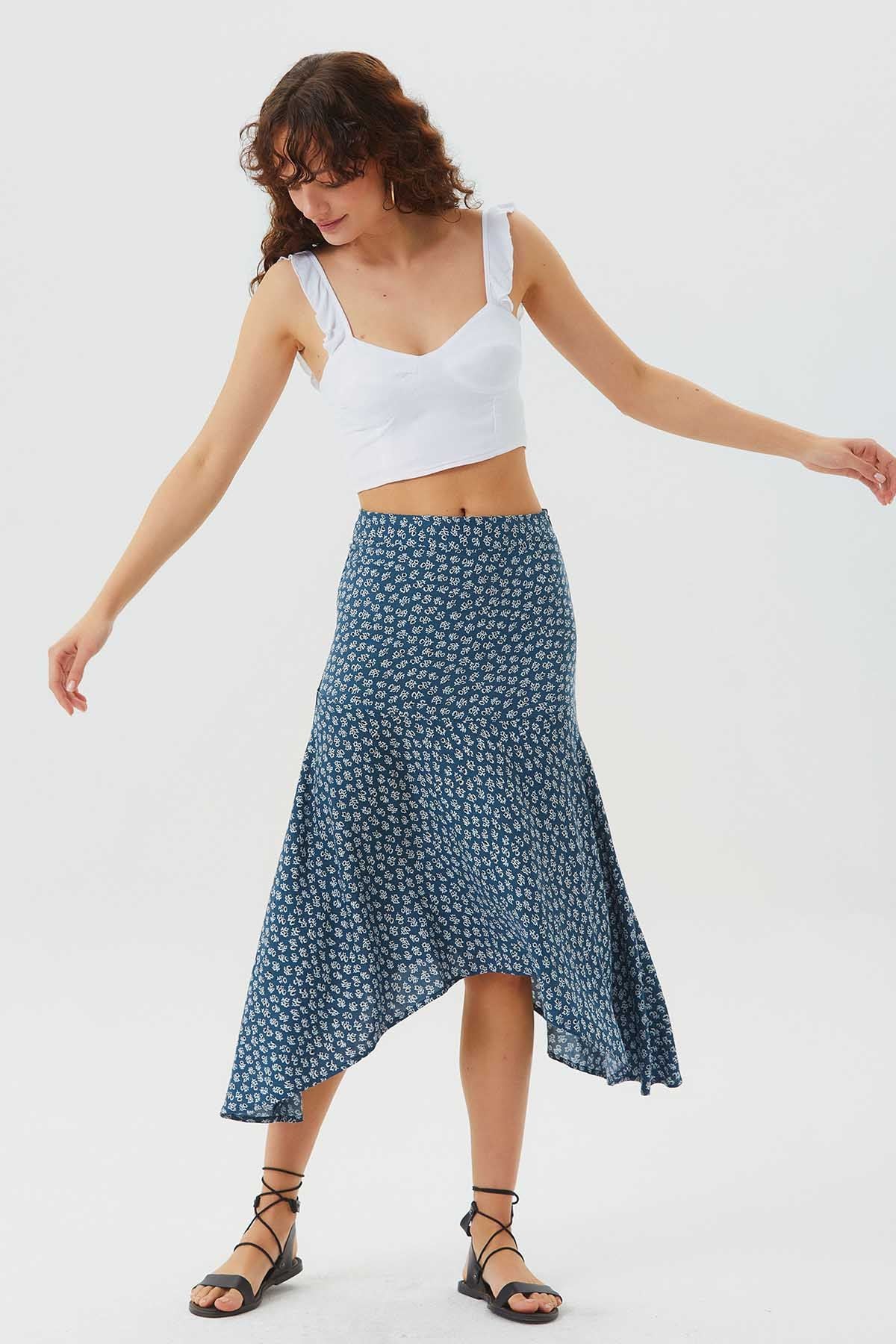Asymmetric Cut Skirt With Waist Corsage Blue