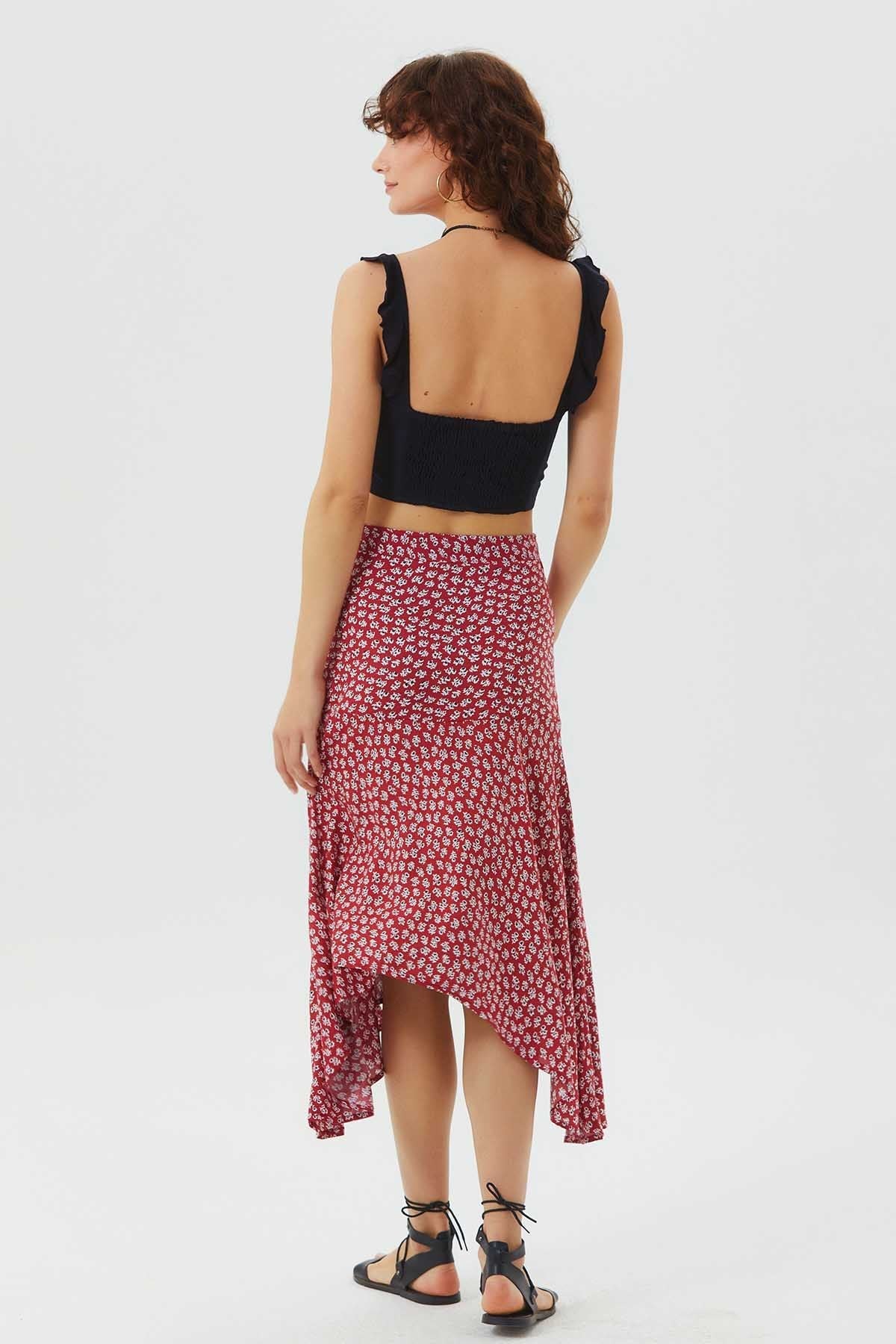 Asymmetric Cut Skirt With Waist Corsage Red