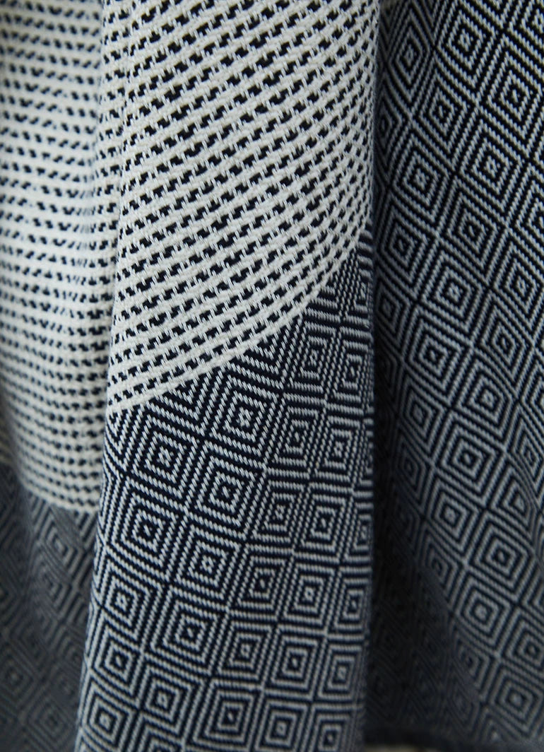 Striped Diamond Pattern Hammam Towel Black