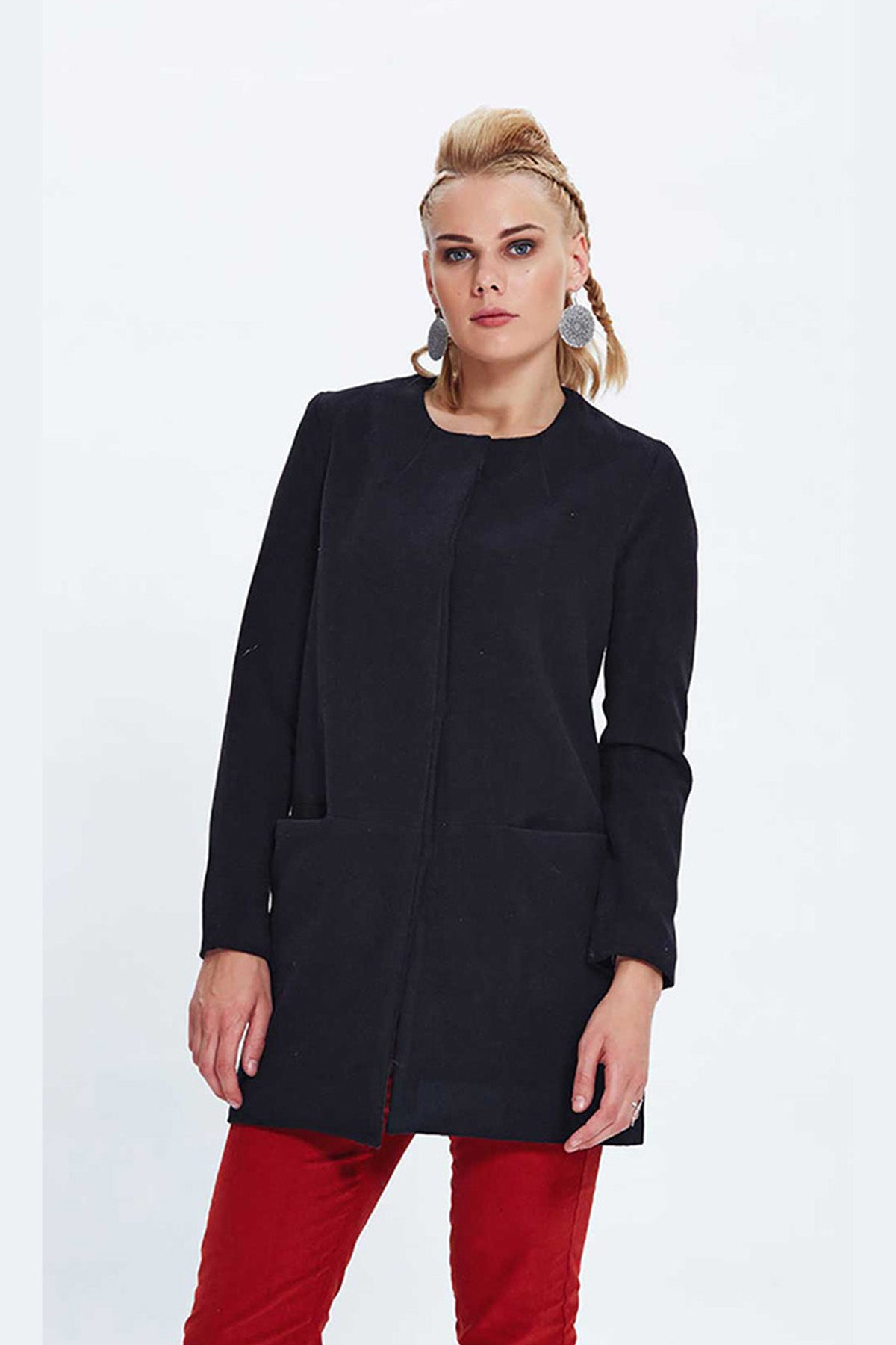 Round Neck Coat Black