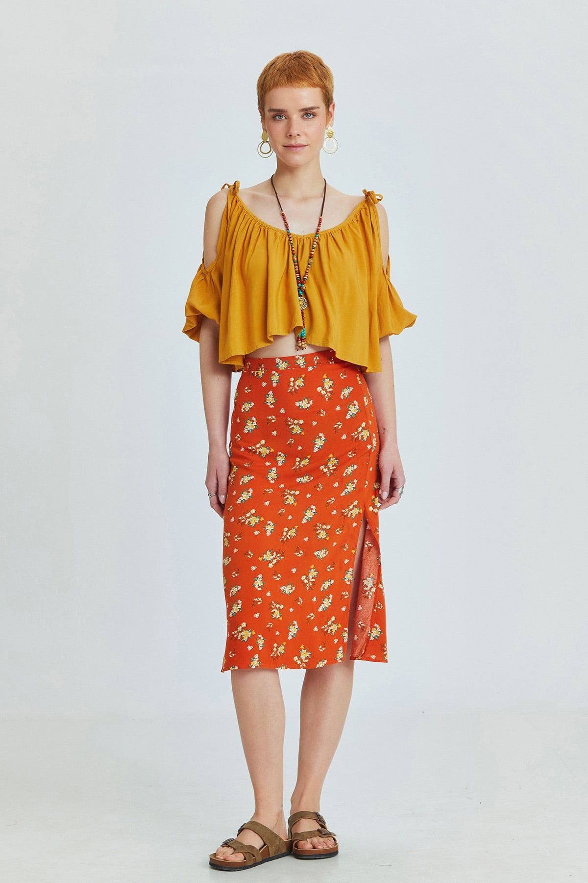 Yellow Viscose Crop Blouse with Wide V-Neck and Off-Shoulder Design