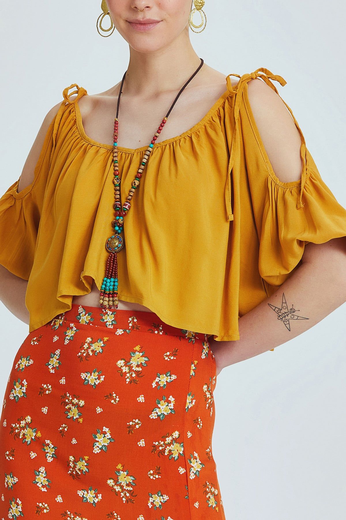 Yellow Viscose Crop Blouse with Wide V-Neck and Off-Shoulder Design