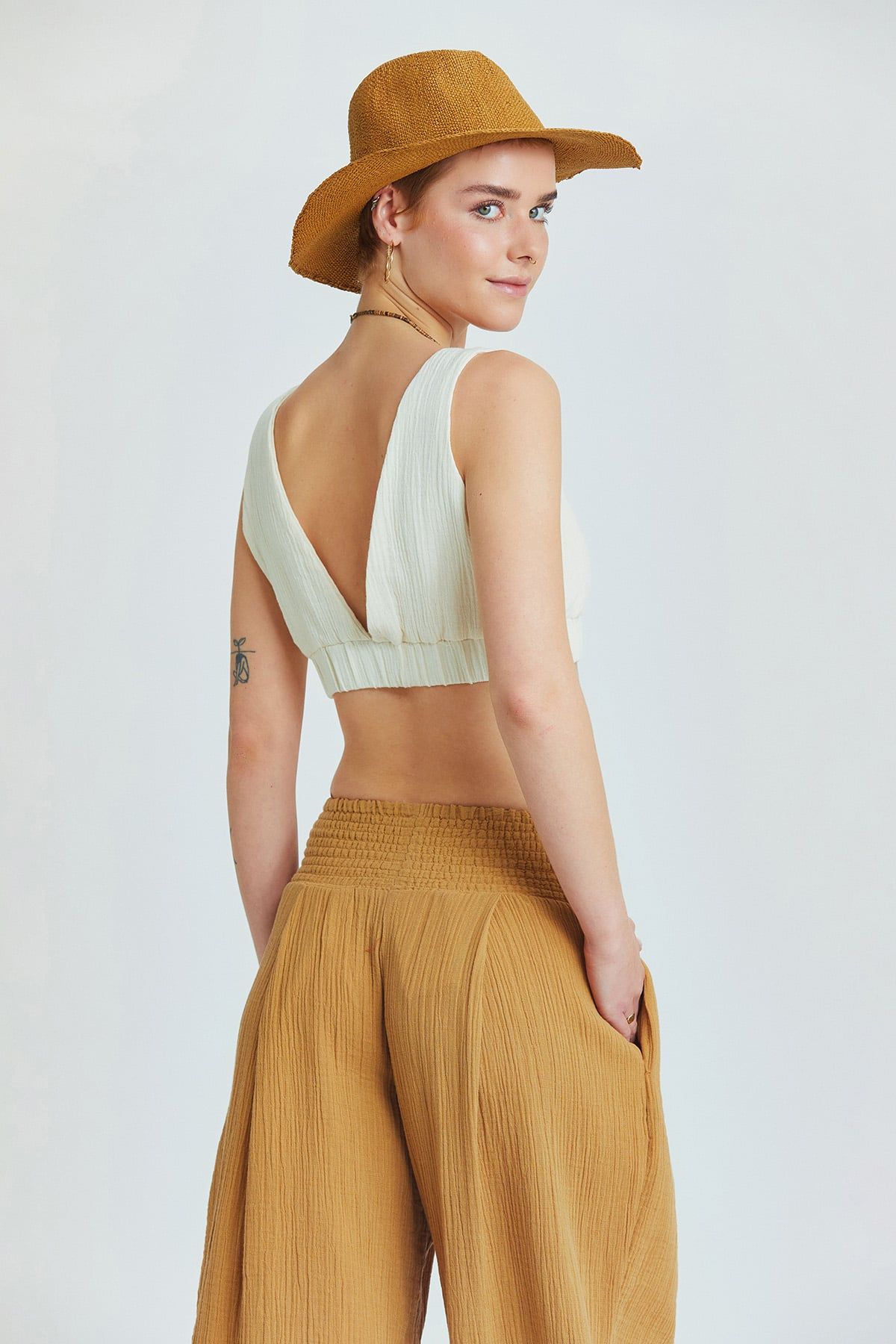 Beige Muslin Bohemian Crop Blouse with Pool Neckline and V-Back